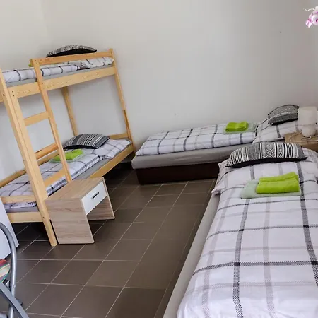 Apartmanovy Dom - Grey House *